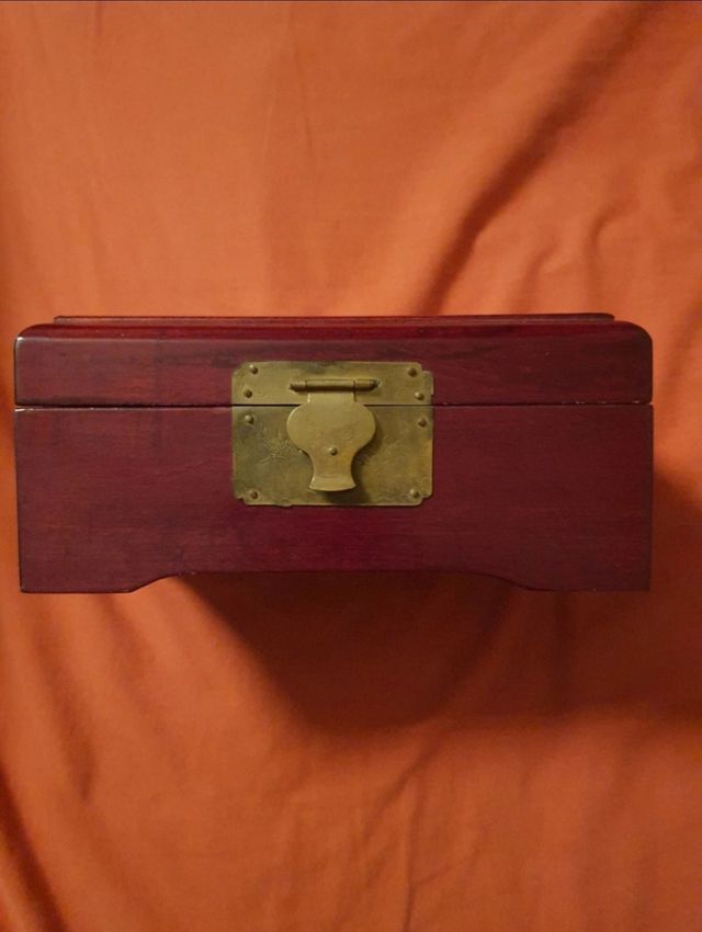 Portagioielli orientale