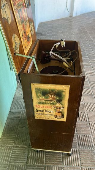 MUEBLE GRAMÓFONO PARLOPHONE