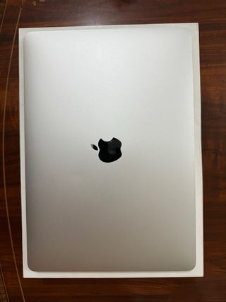 Macbook Pro Retina TouchBar 13” 2018