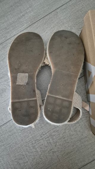 Sandalias de cuñas Beige
