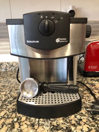 Cafetera Taurus Trento Espresso inox