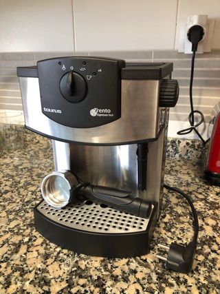 Cafetera Taurus Trento Espresso inox