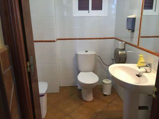 SE VENDE FINCA CON NAVE Y INVERNADERO Y PARCELA