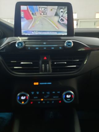 FORD KUGA ST-LINE HIBRIDO-ELECTRICO AUTOMATICO