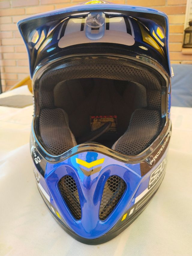 Casco "Shot Race-Gear"