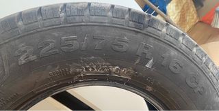 neumático furgoneta camper 225/75r16cp 116 45000km