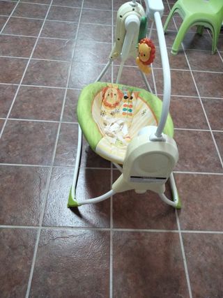 Mecedora con música para bebés
