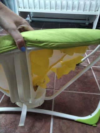 Mecedora con música para bebés