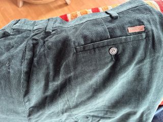 Pantalón pana verde Emidio Tucci. Talla 56. Nuevo