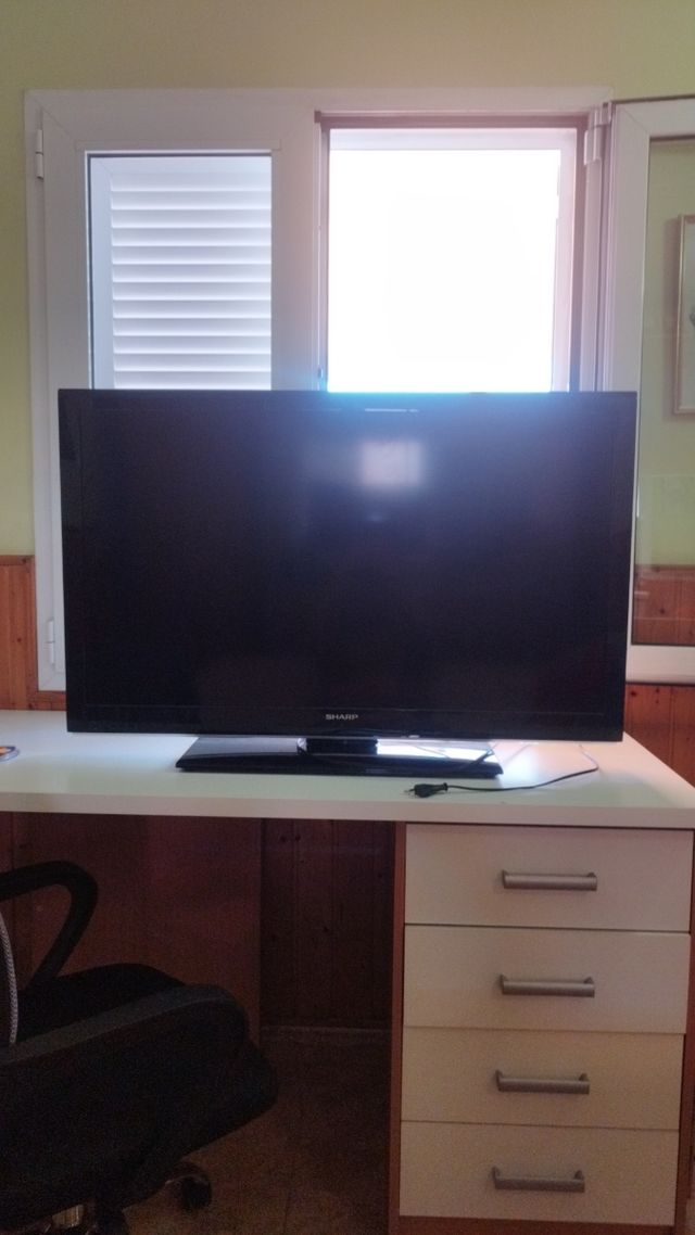 Televisión 40"