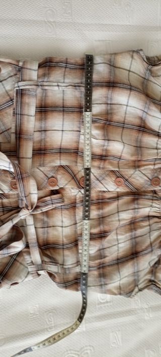 Camisa, blusa de manga corta d cuadros 