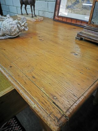 Mesa cocina, despacho, comedor. Antigua