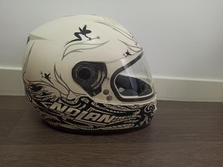 Casco de moto Nolan talla S, usado muy poco