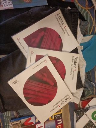 Libros 1.Bachillerato en EUSKERA