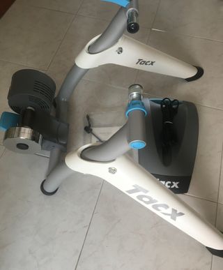 Rodillo bicicleta TACX Flow Smart