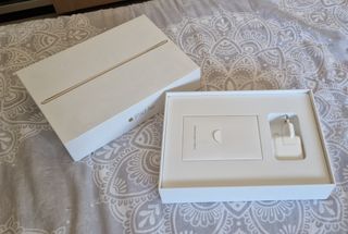 Ipad Air 2 + teclado Logitech + funda