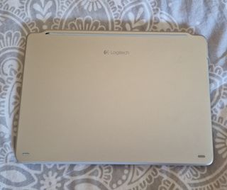 Ipad Air 2 + teclado Logitech + funda