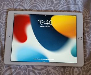 Ipad Air 2 + teclado Logitech + funda