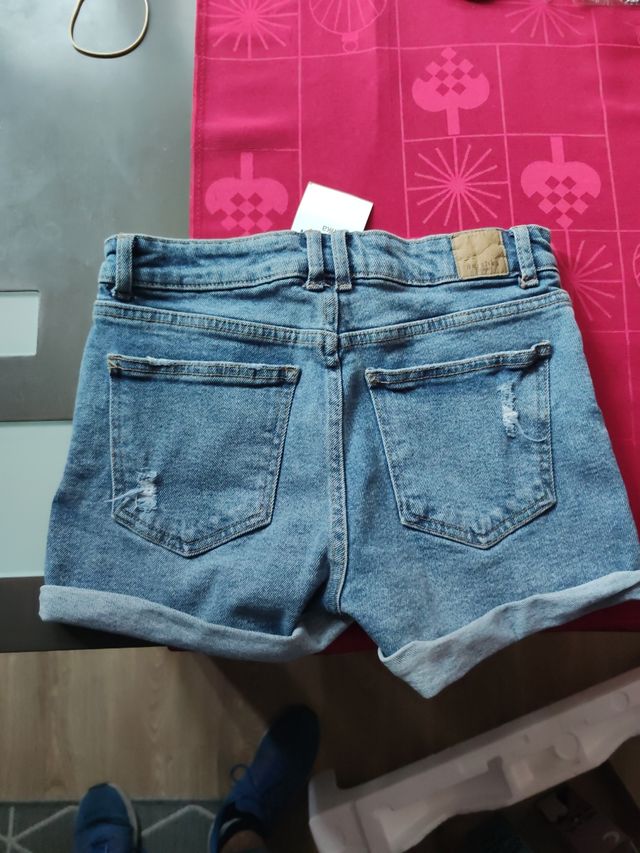 Pantalón vaquero corto Bershka T34