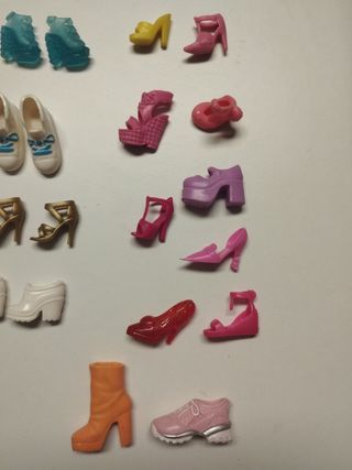 Zapatos de muñecas 
