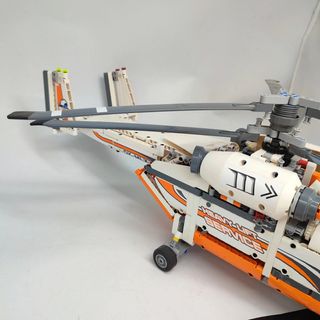 Lego Technic 42052 elicottero di trasporto pesante