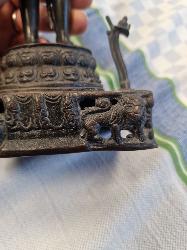 Statua Tara in bronzo