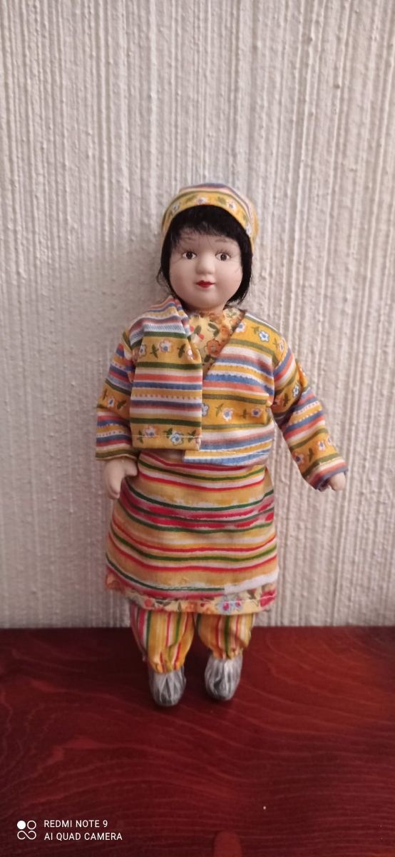 Muñecas antiguas porcelana 