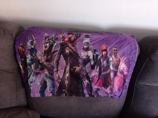 Fornite funda de edredón para relleno .