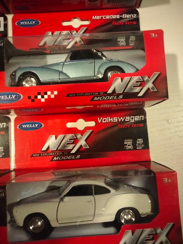 Lote 8 coches diecast Welly 1/32 1/36