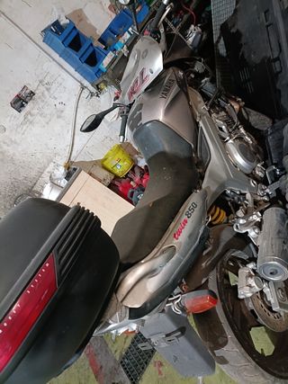 Moto yamaha 850