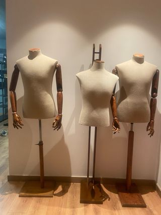 Maniqui hombre madera