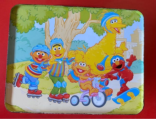 Caja metalica Barrio Sesamo Lorenay