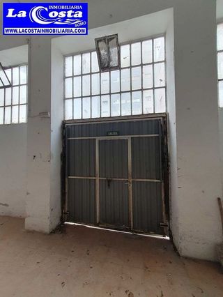 Local comercial en venta en Numancia - San Fernando en Santander