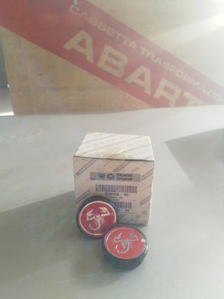TAPACUBOS RUEDA 500 ABARTH