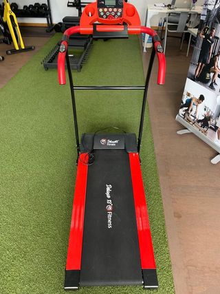 Deluxe cinta running motor. Exposición.