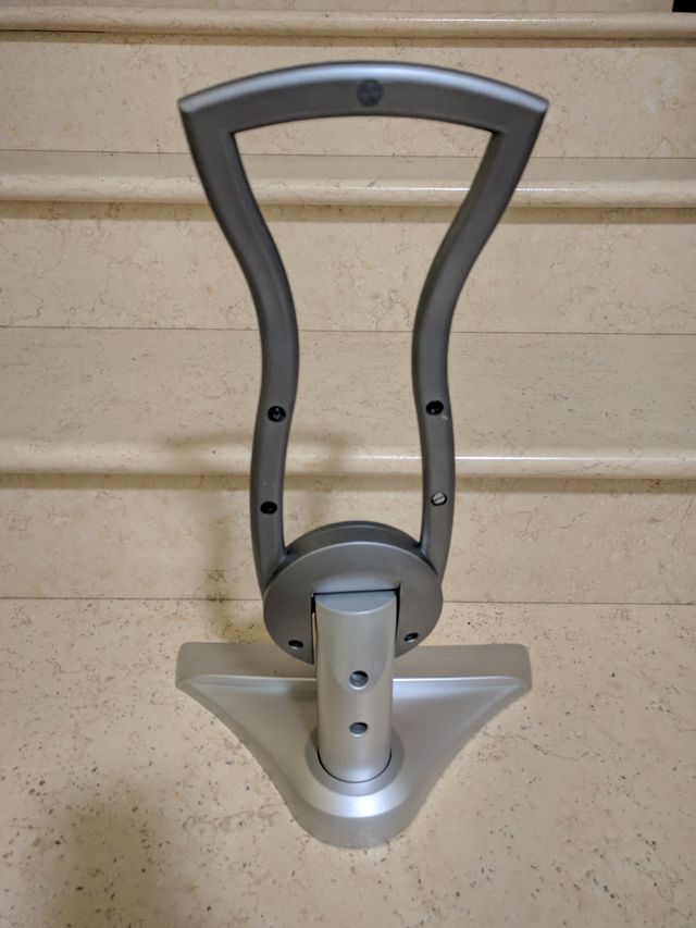 Vendo PIEDISTALLO PORTA TV universale VTN (P)2002