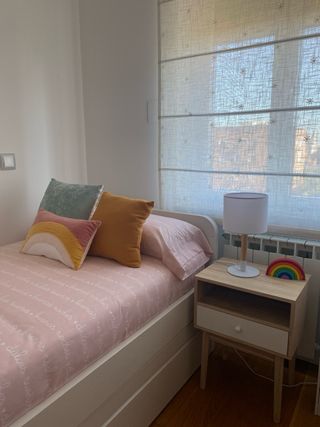 Comodino modello Maison du Monde Spring