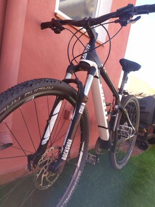 ¡Vendo Bicicleta GIANT XTC ADVANCED 29ER 2