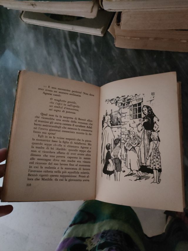 La piccola suonatrice di liuto vintage