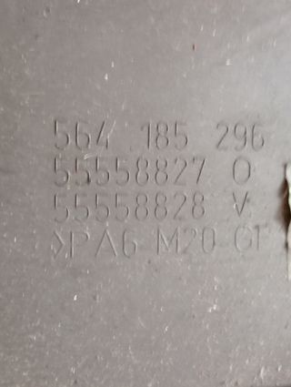 Tapa motor OPEL CORSA D - 55558827
