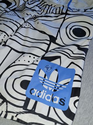 Bañador ADIDAS.