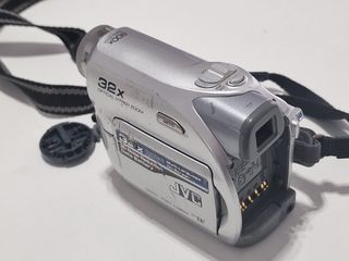 Camara jvc mini dv GR-DX d340E