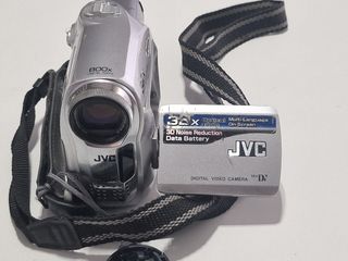 Camara jvc mini dv GR-DX d340E