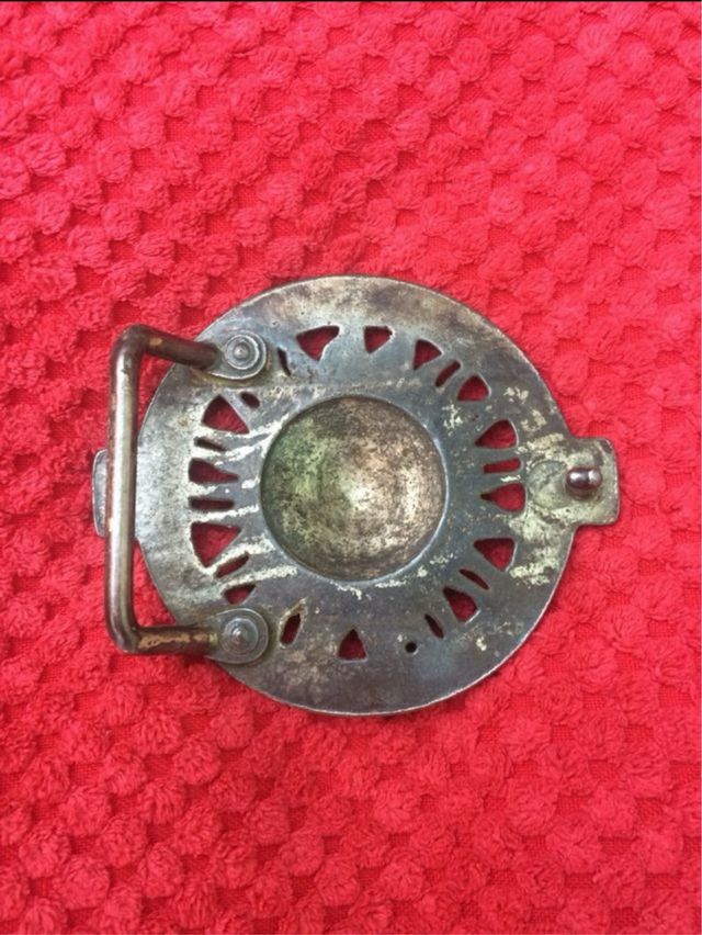 Hebilla de cinturon mas de 45 años