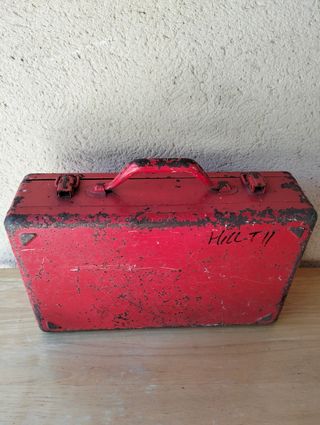 Antiguo maletín industrial