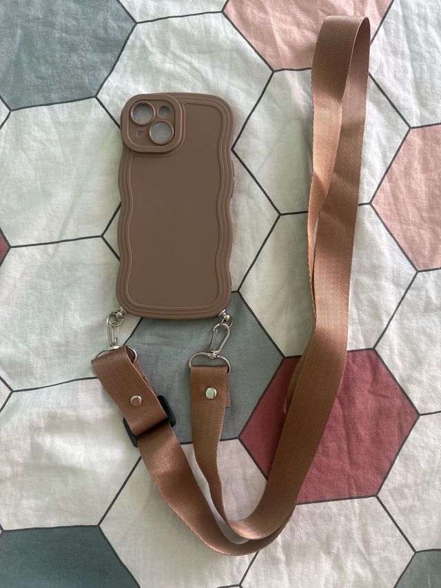 Funde I Phone 15 con colgante