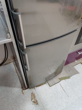 Frigorifico Whirlpool WBE3323 A+ NFXF en perfecto