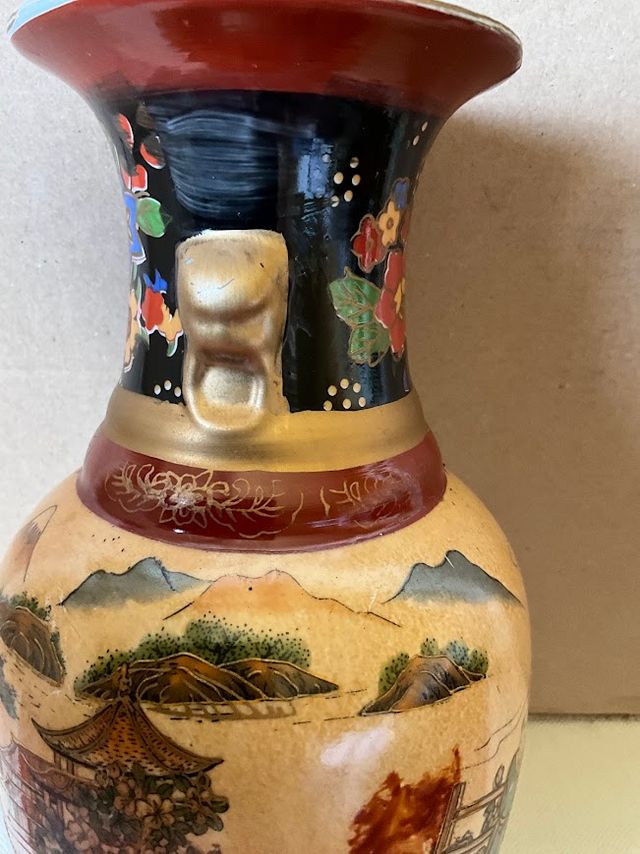 Vaso da fiori in ceramica