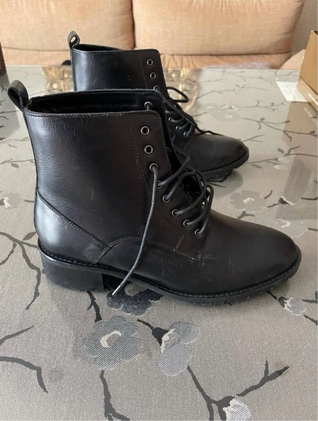 Botines de piel negros N 40