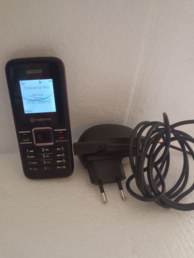 Teléfono móviles Vodafone 236FM